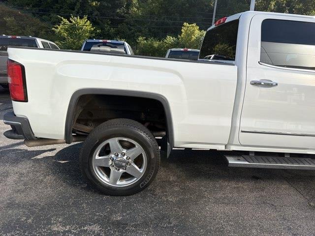 2015 GMC Sierra - $30,325