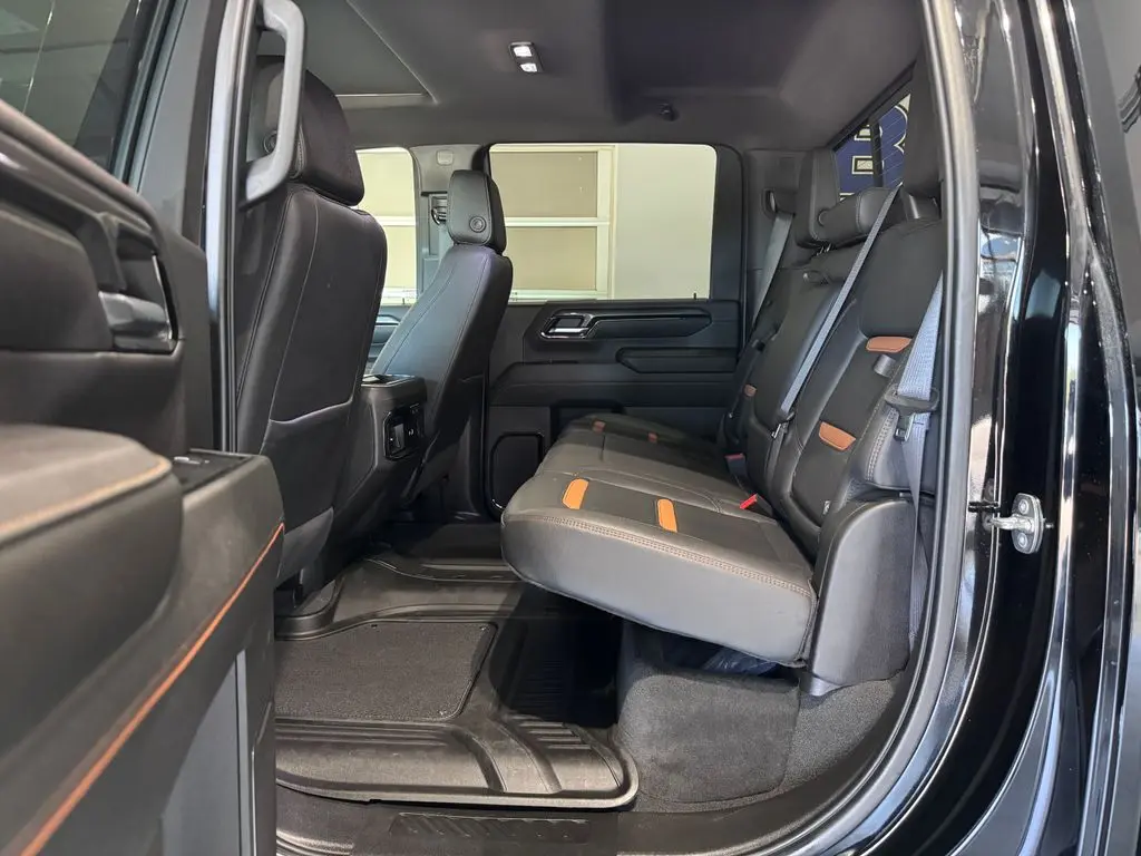 2024 GMC Sierra Hd - $68,987