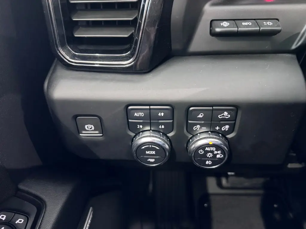 2024 GMC Sierra Hd - $68,987