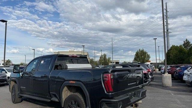 2024 GMC Sierra 2500HD AT4
