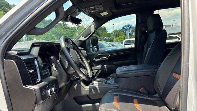 2024 GMC Sierra 2500HD AT4