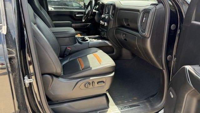 2023 GMC Sierra 2500HD AT4