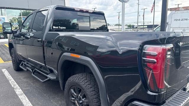 2024 GMC Sierra 2500HD AT4