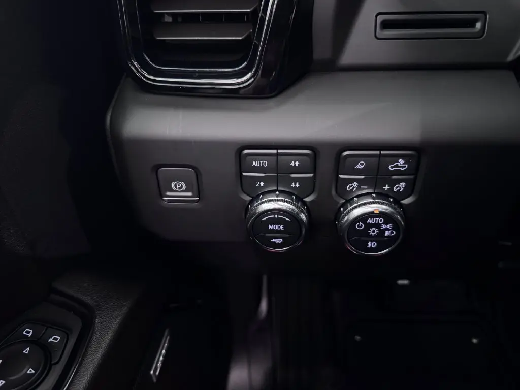 2024 GMC Sierra Hd - $62,987