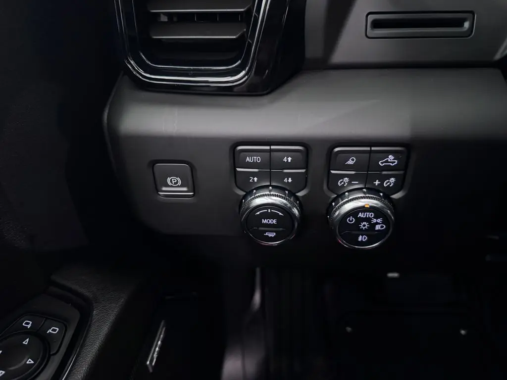 2024 GMC Sierra Hd - $62,987
