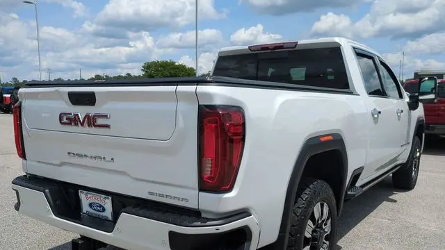 2022 GMC Sierra 2500HD Denali