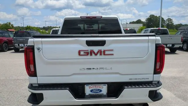 2022 GMC Sierra 2500HD Denali