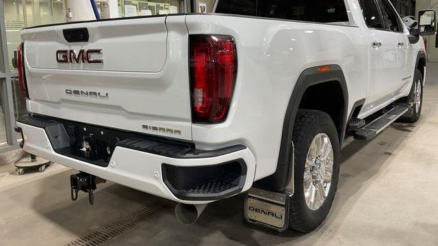2023 GMC Sierra 2500HD Denali