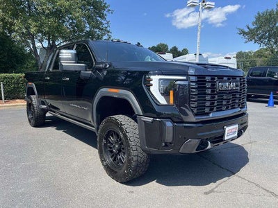 2024 GMC Sierra 2500HD 4X4 Denali Ultimate 4DR Crew Cab SB