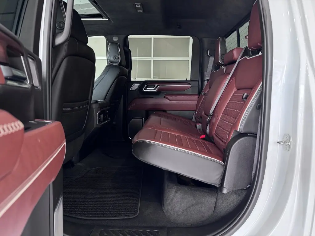 2024 GMC Sierra Hd - $73,487
