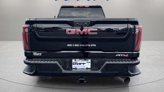 2025 GMC Sierra 2500HD AT4