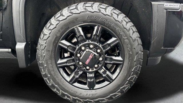 2025 GMC Sierra 2500HD AT4
