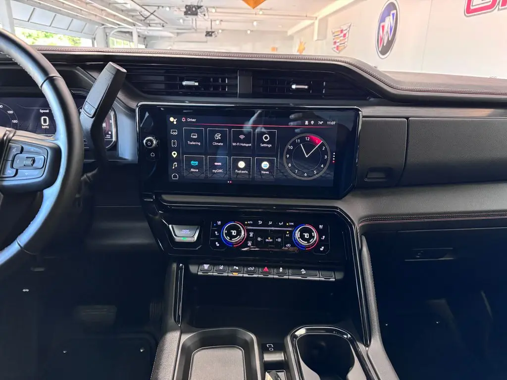 2025 GMC Sierra Hd - $72,487