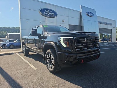 2025 GMC Sierra 2500HD 4X4 AT4 4DR Crew Cab SB