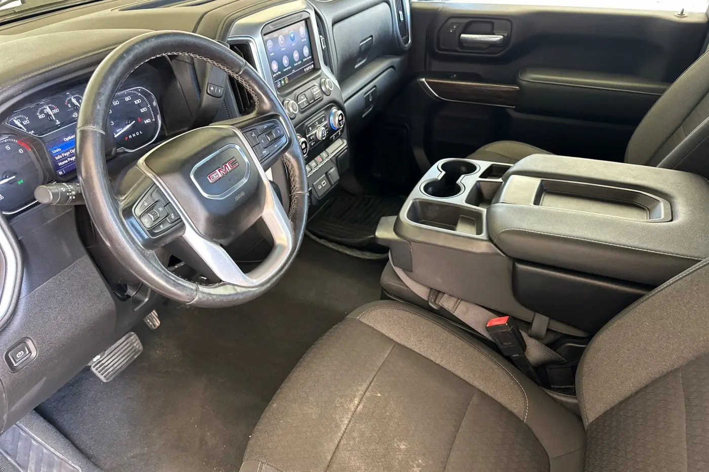 2022 GMC Sierra Hd - $39,500