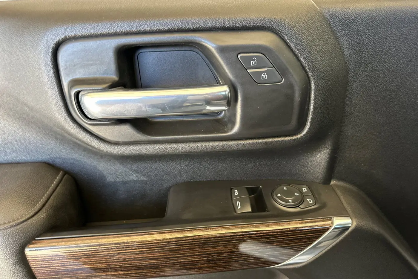 2022 GMC Sierra Hd - $39,500