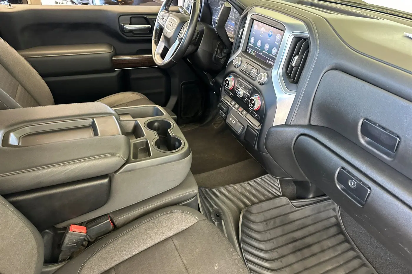 2022 GMC Sierra Hd - $39,500