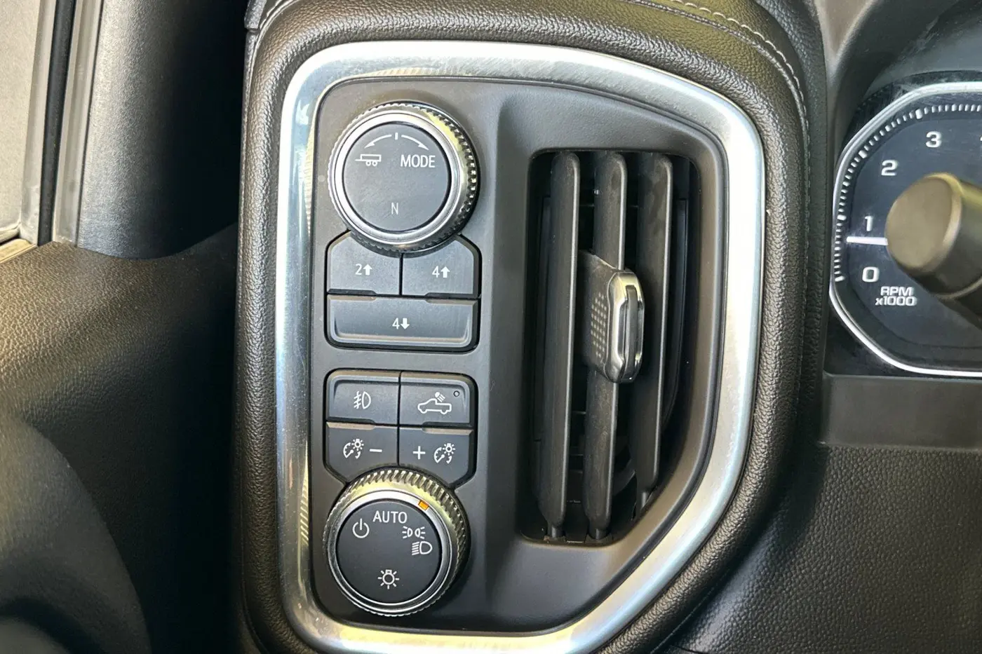 2022 GMC Sierra Hd - $39,500
