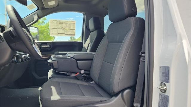 2026 GMC Sierra 3500HD SLE