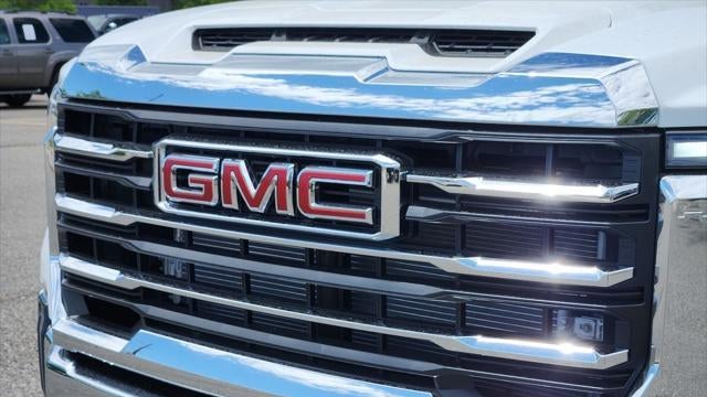 2026 GMC Sierra 3500HD SLE