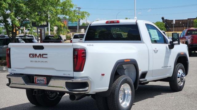 2026 GMC Sierra 3500HD SLE