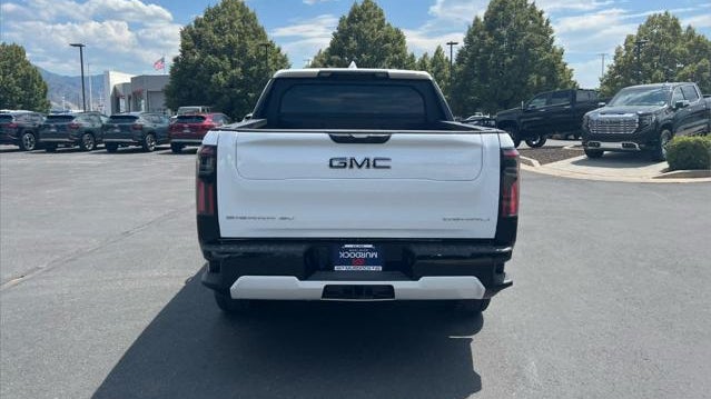 2025 GMC Sierra EV Denali