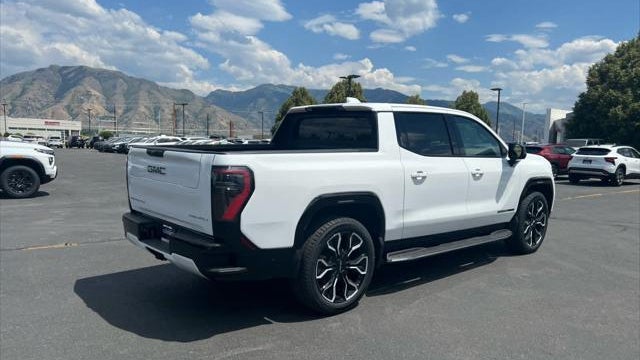 2025 GMC Sierra EV Denali