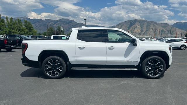 2025 GMC Sierra EV Denali