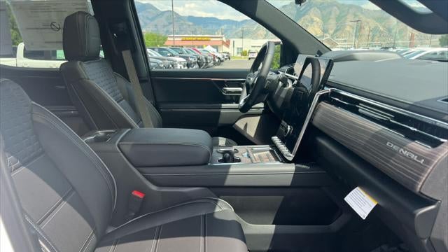 2025 GMC Sierra EV Denali