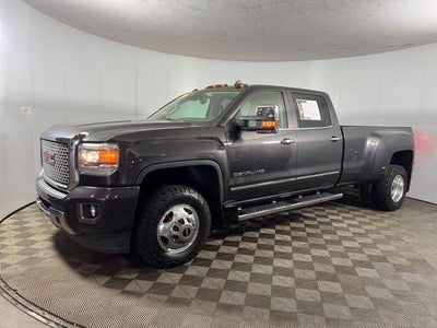 2015 GMC Sierra 3500HD 4X4 Denali 4DR Crew Cab SB SRW