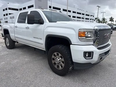 Photo of a 2015 GMC Sierra 3500HD 4X4 Denali 4DR Crew Cab SB SRW for sale