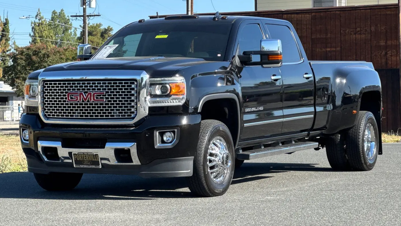 2015 GMC Sierra 3500HD Denali
