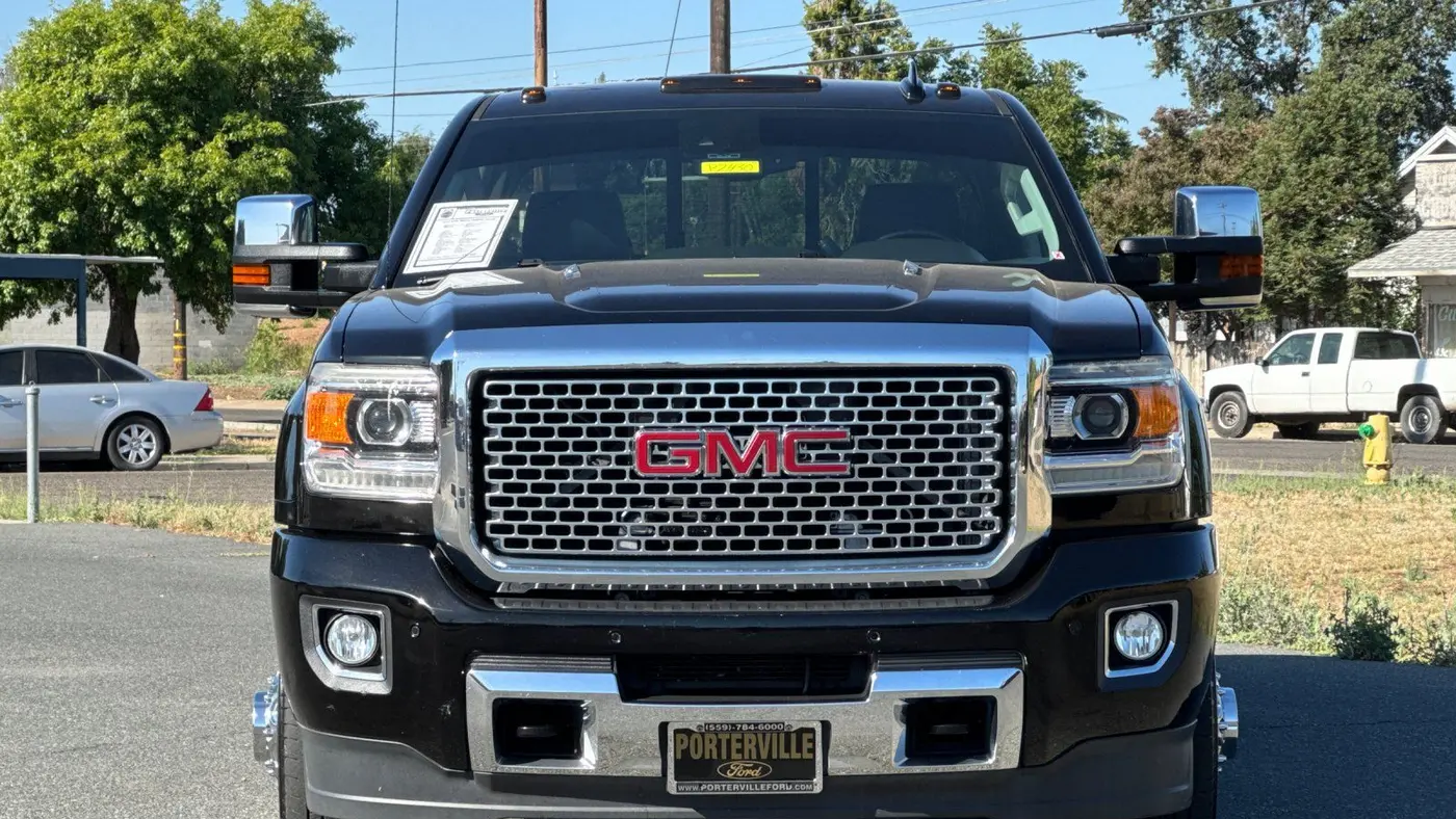 2015 GMC Sierra 3500HD Denali