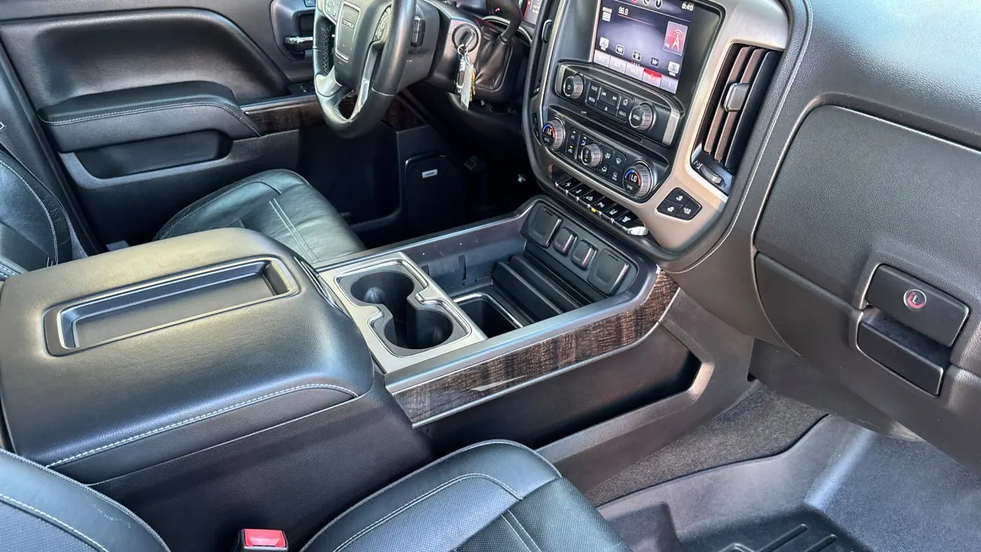 2015 GMC Sierra 3500HD Denali