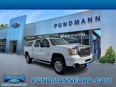 2014 GMC Sierra 3500HD 4X4 Denali 4DR Crew Cab SB SRW