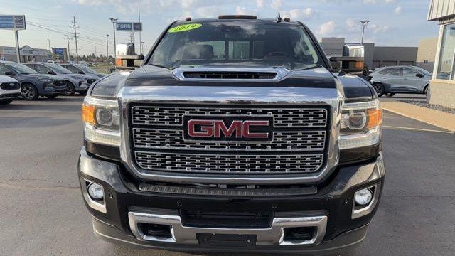 2019 GMC Sierra 3500HD Denali