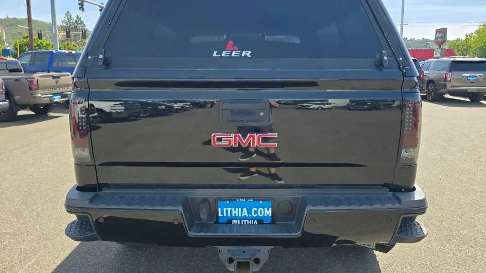 2016 GMC Sierra 3500HD Denali