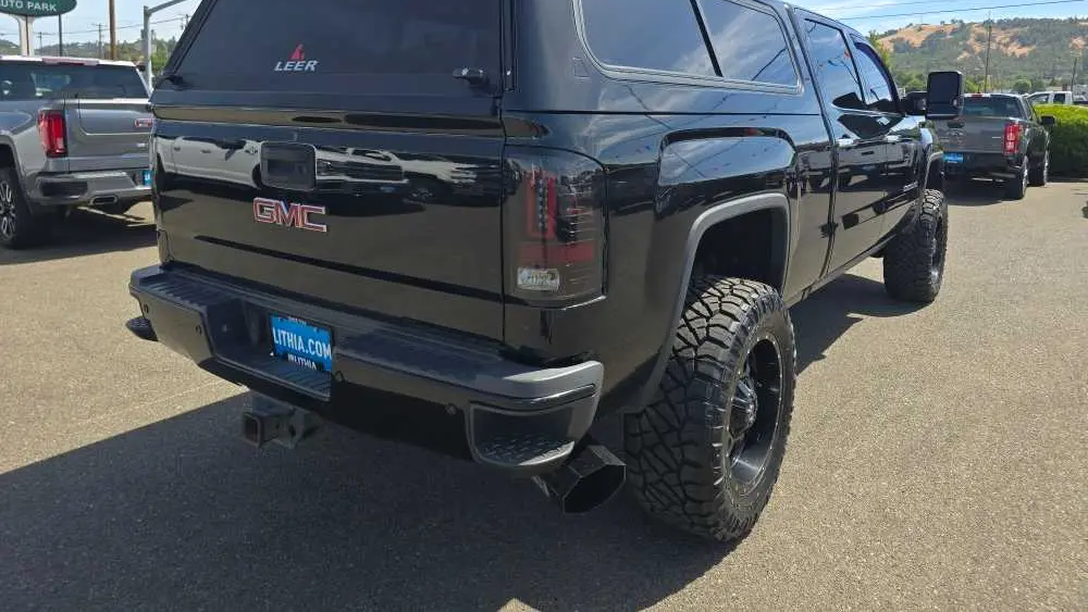 2016 GMC Sierra 3500HD Denali