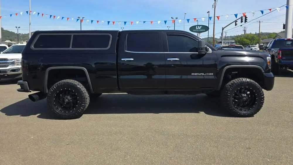 2016 GMC Sierra 3500HD Denali
