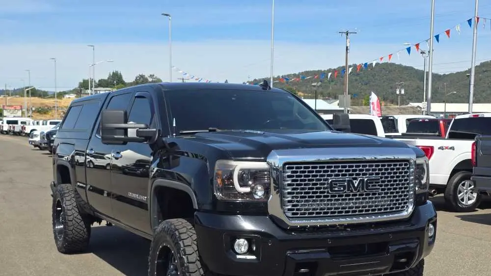 2016 GMC Sierra 3500HD Denali