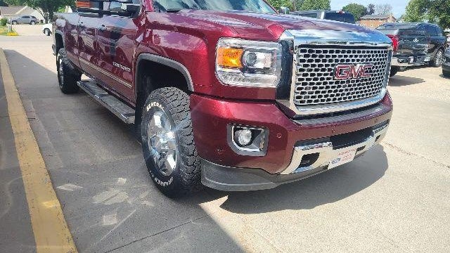2016 GMC Sierra 3500HD Denali