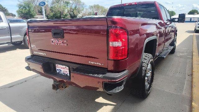 2016 GMC Sierra 3500HD Denali