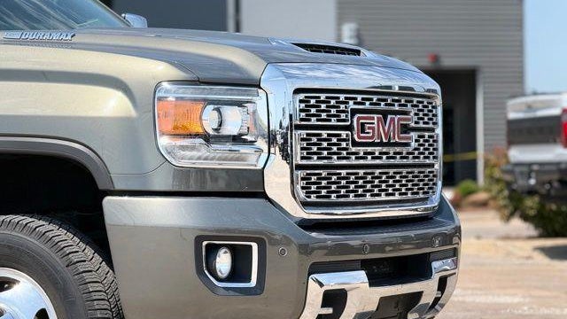 2018 GMC Sierra 3500HD Denali