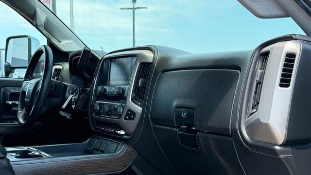 2018 GMC Sierra 3500HD Denali