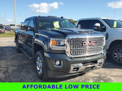 2018 GMC Sierra 3500HD 4X4 Denali 4DR Crew Cab SRW