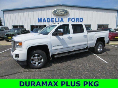 2017 GMC Sierra 3500HD 4X4 Denali 4DR Crew Cab SRW