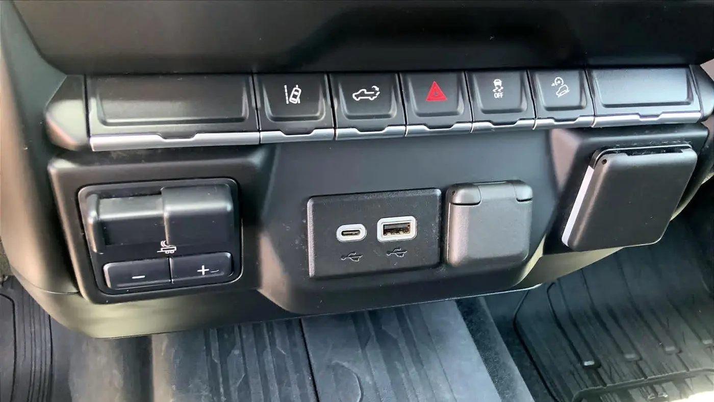2024 GMC Sierra 2500HD Pro