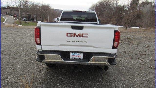 2024 GMC Sierra 2500HD Pro