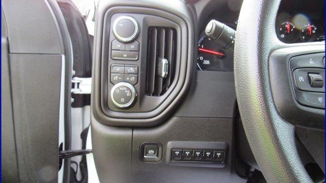 2024 GMC Sierra 2500HD Pro