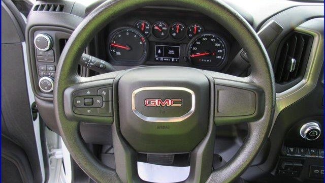 2024 GMC Sierra 2500HD Pro